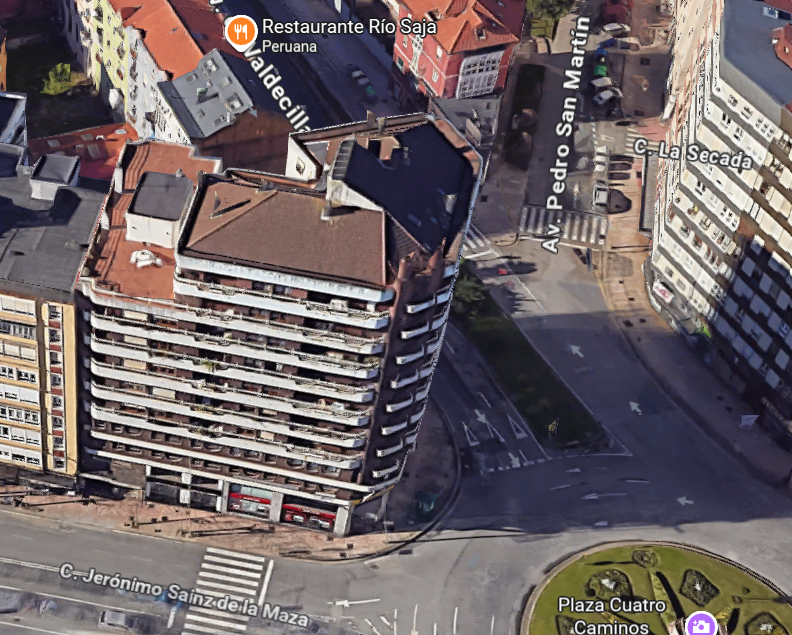Para Inversores de élite. Entresuelo de 317m2 en Edificio con estilo arquitectónico singular en zona estratégica de Santander con PROYECTO BÁSICO para construir 5 Apartamentos de lujo. Precio: 1.050.000€